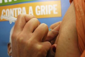 Read more about the article Vacinação contra gripe é prorrogada até o dia 05 de junho em Santa Cecília