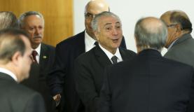 Read more about the article Municípios cobram repasse federal de R$ 45 bilhões em reunião com Temer