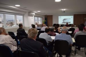 Read more about the article AMURC PARTICIPA DE REUNIÃO SOBRE TRANSPARÊNCIA E CIDADANIA