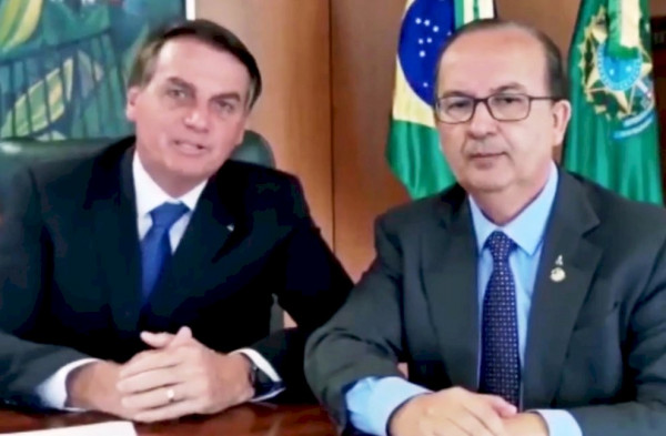 You are currently viewing Bolsonaro virá a SC com ministro da Infraestrutura e discutirá rodovias