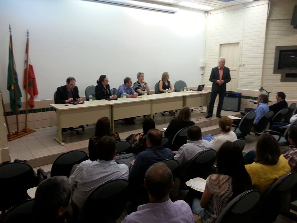 You are currently viewing A expansão dos cursos de medicina na UFSC