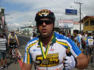 Read more about the article São-cristovenses participam de prova de ciclismo