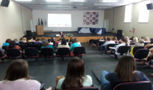 Read more about the article Amurc e Amplasc promovem Seminário Regional do CRAS