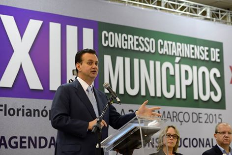 You are currently viewing XIII Congresso Catarinense de Municípios: Ministro, governador e prefeitos em defesa do Pacto Federativo